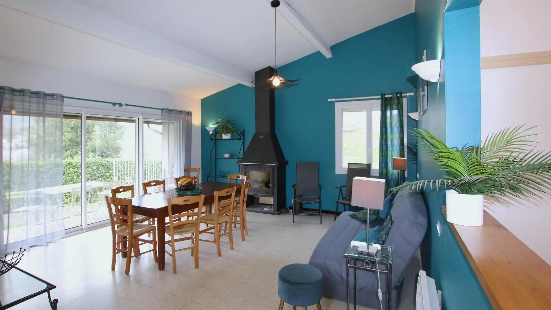 Nice Home In Bourdeaux With Kitchen 0*,